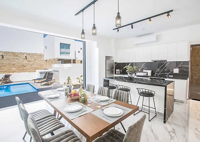 Vie Bleu 1 * Protaras