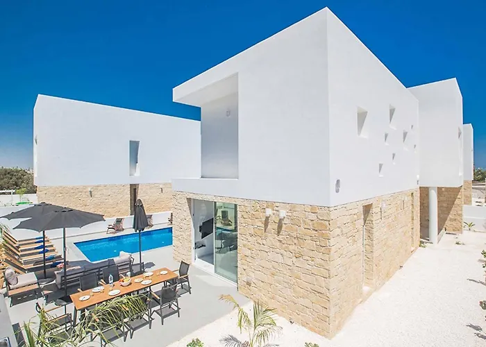 Vie Bleu 1 Protaras
